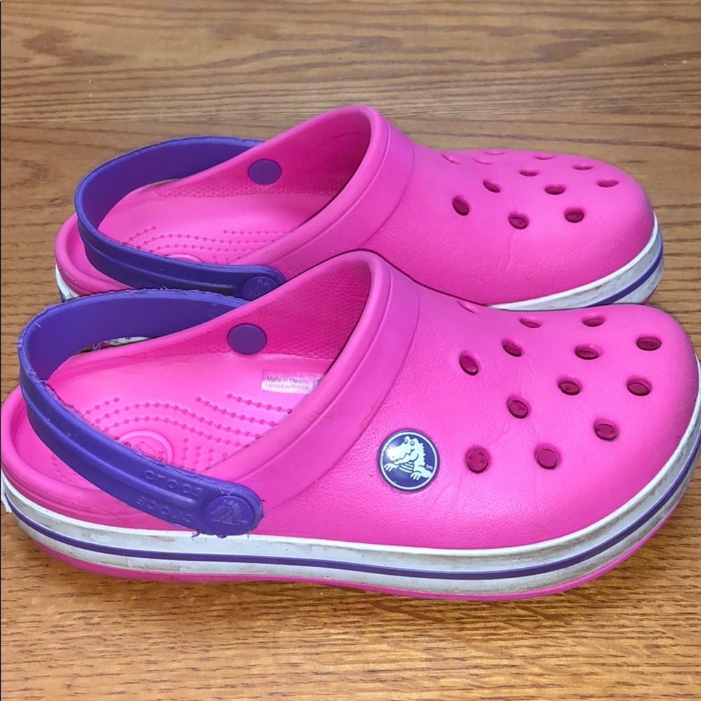 Girls Crocs 12 13 pink purple